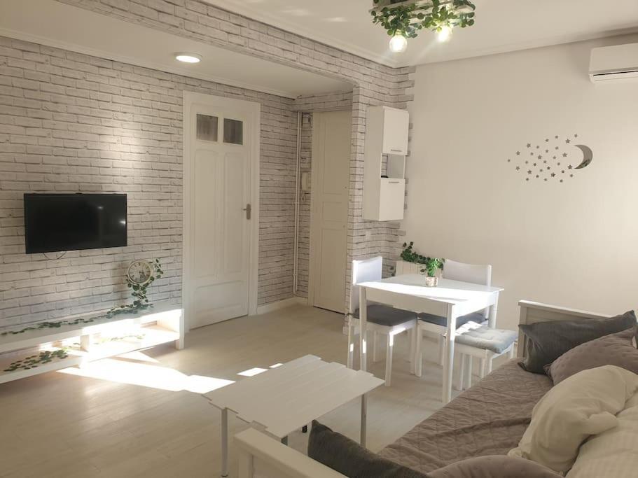 Apartamento Eguzkilore. Logroño Exterior foto